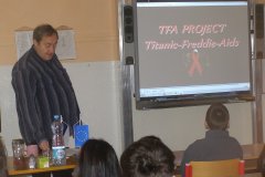 20150422_sedmikraska_007